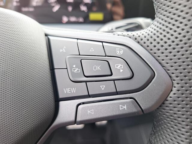 Volkswagen Tayron Hybrid 272pk R-Line Blackstyle Pano,Trekhaak,Camera
