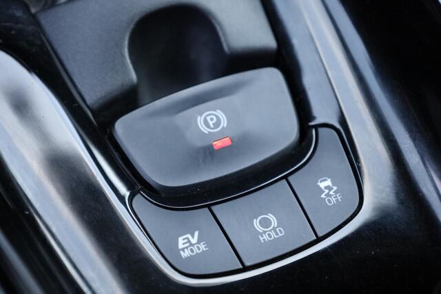 Toyota C-HR 1.8 Hybrid Dynamic Sport TREKHAAK-AFN STOELVERW. CAMERA 2XPDC CRUISE NAVI CLIMA 18'LMV