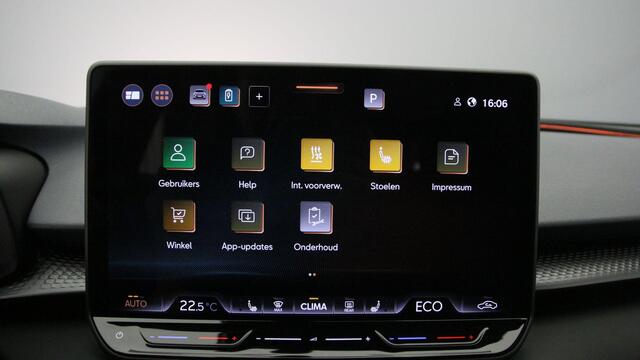 Cupra Terramar Business 1.5 TSI eHybrid 204pk DSG Automaat Trekhaak, Adaptive cruise control, Elektrische achterklep, Achteruitrijcamera, Stuurwiel verwarmd