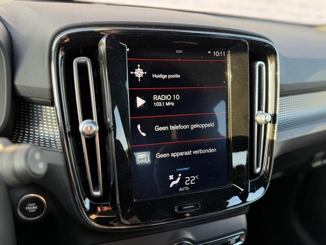 Volvo XC40 T4 R-Design Aut | Cruise Control | Trekhaak 1800 kg | Half Lederen Bekleding | Navigatie | Parkeersensoren V + A | Parkeercamera | Climate contro