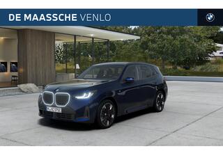 BMW X3 30e xDrive M Sport Automaat / Panoramadak / Trekhaak / Sportstoelen / Stoelventilatie / Adaptieve LED / Parking Assistant Plus / Comfort Access