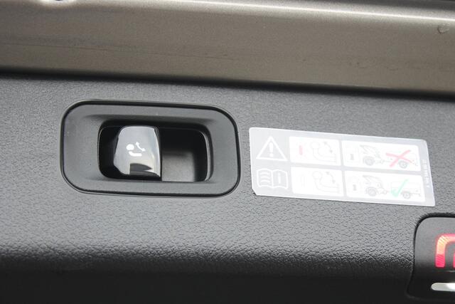 Mercedes-Benz C-Klasse Estate 300 e AMG Memory Pano 360 ACC Laser Trekhaak