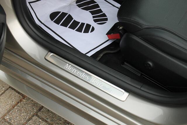 Mercedes-Benz C-Klasse Estate 300 e AMG Memory Pano 360 ACC Laser Trekhaak