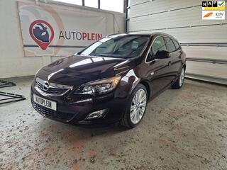 Opel Astra Sports Tourer (2010 - 2016)