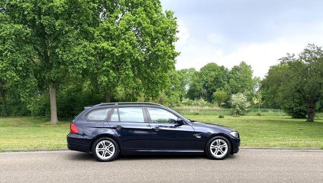 BMW 3-Serie Touring SOLD. Your Classic Car.