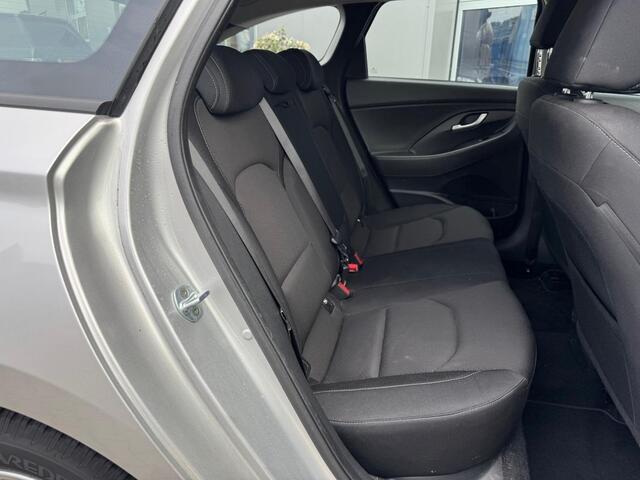 Hyundai I 30 Wagon 1.4 T-GDI Comfort | LED | Camera | Navigatie | Trekhaak | Climate | Cruise