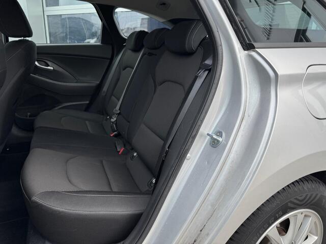 Hyundai I 30 Wagon 1.4 T-GDI Comfort | LED | Camera | Navigatie | Trekhaak | Climate | Cruise