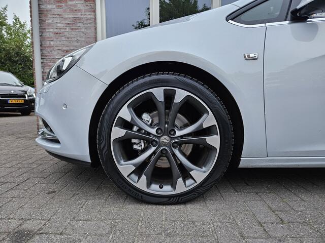 Opel Cascada 1.6 Turbo Cosmo Cabrio Leer Mooie/Nette Auto Xenon Trekhaak 20INCH Velgen NAP
