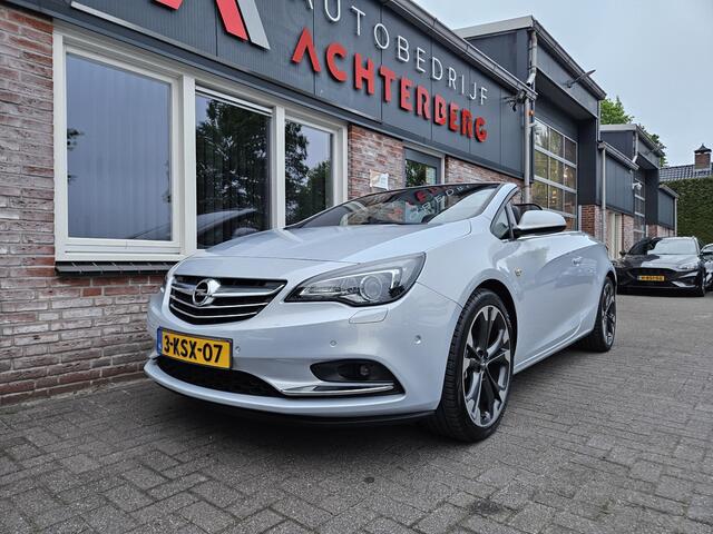 Opel Cascada 1.6 Turbo Cosmo Cabrio Leer Mooie/Nette Auto Xenon Trekhaak 20INCH Velgen NAP