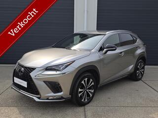 LEXUS NX 300h AWD F F SPORT Line facelift