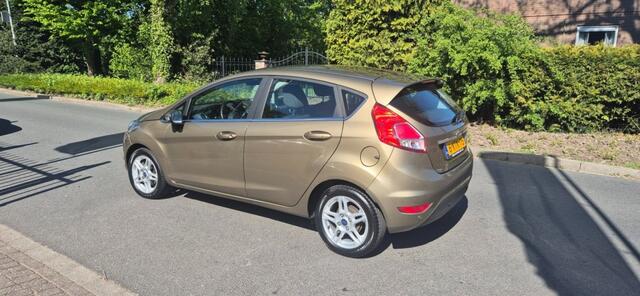 Ford Fiesta 1.6 Ti-VCT TitaniumautomaatNAPECCLichtmetaalNavigatie