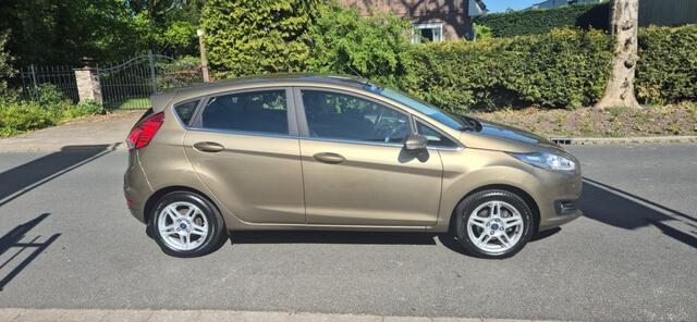 Ford Fiesta 1.6 Ti-VCT TitaniumautomaatNAPECCLichtmetaalNavigatie