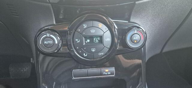Ford Fiesta 1.6 Ti-VCT TitaniumautomaatNAPECCLichtmetaalNavigatie