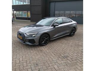 AUDI A3 Limousine 35 TFSI edition one Automaat