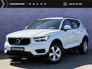 VOLVO XC40 1.5 T3 Momentum | Standkachel | Volvo on Call | Stoelverwarming V + A | Stuurverwarming | Regensensor | 4 voudig verstelbare lendesteun | Parkeersensoren |