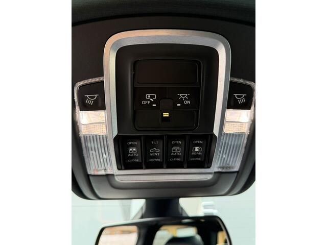 Dodge RAM 1500 4X4 Rebel �36.360 excl. BTW