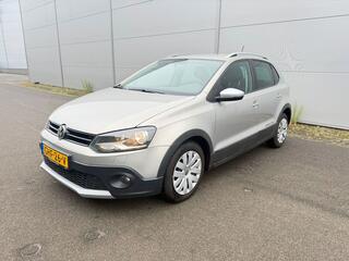 Volkswagen Polo (2009 - 2017)