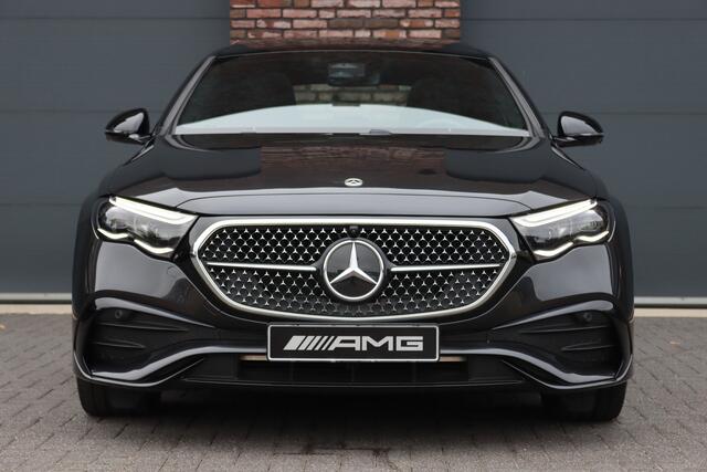 Mercedes-Benz E-Klasse 400 e 4MATIC AMG Line | Hyperscreen | Luchtvering | Achterasbesturing | Distronic+ | HUD | Massage | Burmester | Nappa Leder | Trekhaak | Vla
