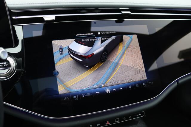 Mercedes-Benz E-Klasse 400 e 4MATIC AMG Line | Hyperscreen | Luchtvering | Achterasbesturing | Distronic+ | HUD | Massage | Burmester | Nappa Leder | Trekhaak | Vla
