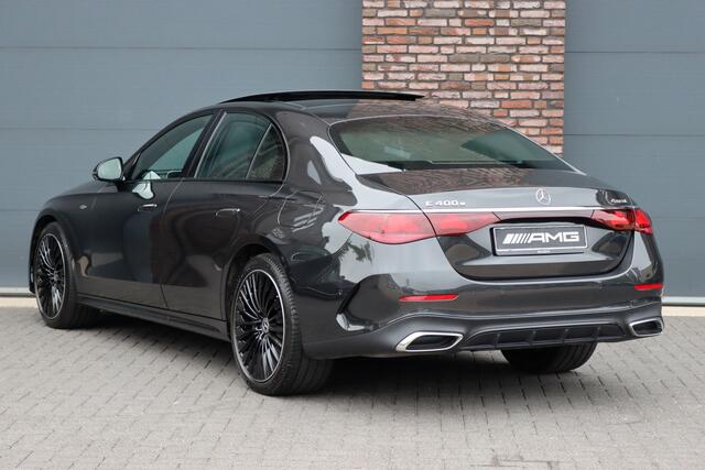 Mercedes-Benz E-Klasse 400 e 4MATIC AMG Line | Hyperscreen | Luchtvering | Achterasbesturing | Distronic+ | HUD | Massage | Burmester | Nappa Leder | Trekhaak | Vla