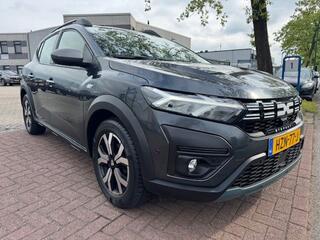 DACIA SANDERO Stepway 1.0 TCe 5deurs Pack Comfort Automaat 61.000km Airco/ECC,Navigatie,Camera,Open dak