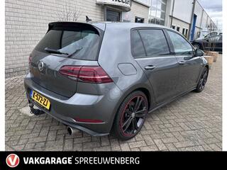 Volkswagen Golf VII