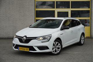RENAULT MEGANE Estate 1.3 TCe Limited BJ2020 Lmv 16