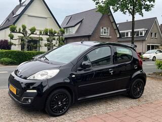 PEUGEOT 107 1.0 Exclusive NL-AUTO-NAP
