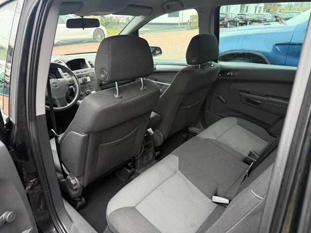 Opel Zafira 2.2 Enjoy Apk/Airco/6.Bak/GOED LEZEN AUB