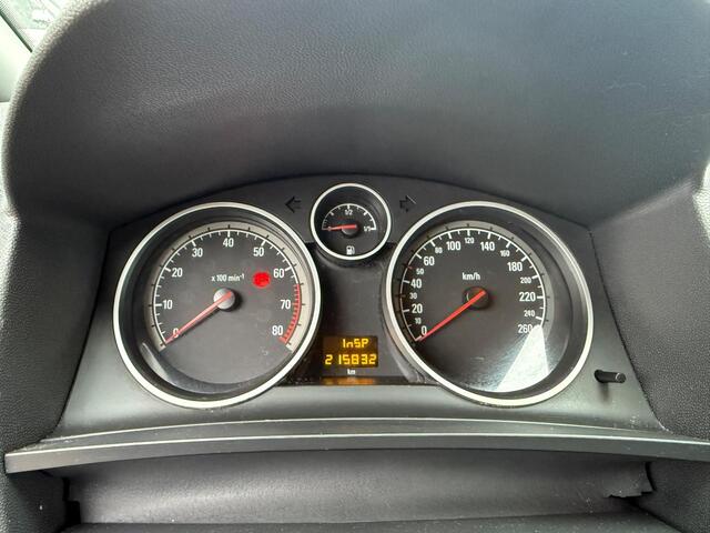 Opel Zafira 2.2 Enjoy Apk/Airco/6.Bak/GOED LEZEN AUB