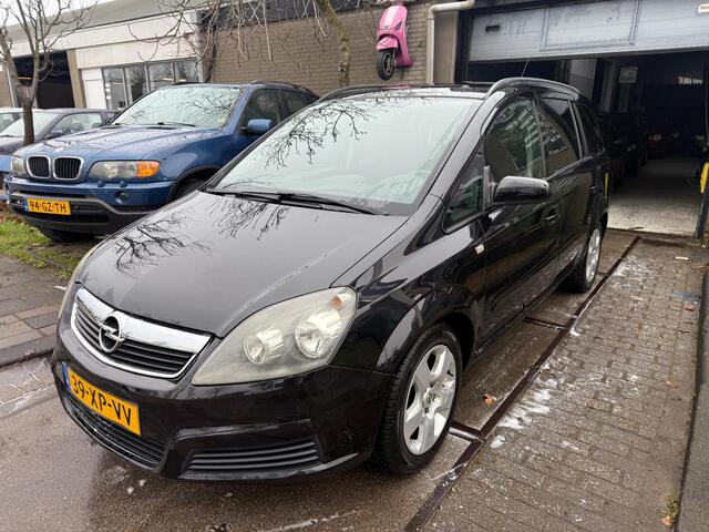 Opel Zafira 2.2 Enjoy Apk/Airco/6.Bak/GOED LEZEN AUB