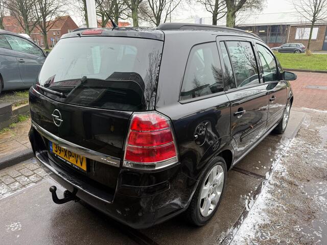 Opel Zafira 2.2 Enjoy Apk/Airco/6.Bak/GOED LEZEN AUB
