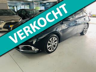 Toyota Auris Touring Sports