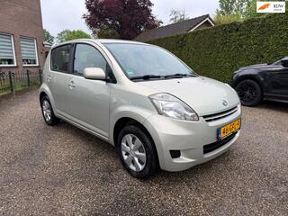 DAIHATSU SIRION 2 1.0-12V Premium