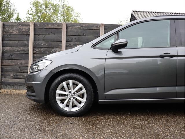 Volkswagen Touran 1.4 TSI Highline 7p automaat