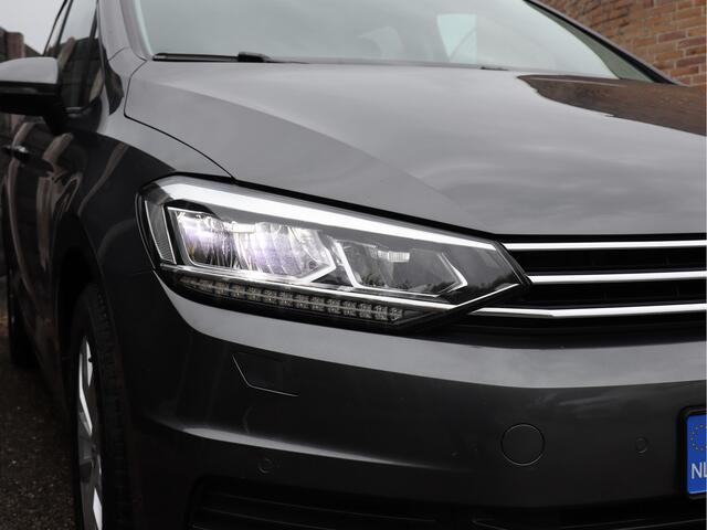Volkswagen Touran 1.4 TSI Highline 7p automaat