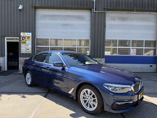 BMW 5-SERIE 520i High Executive