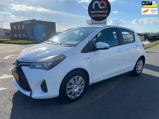 TOYOTA YARIS | 2015 | 1.5 Hybrid Aspiration | Automaat | Top Auto