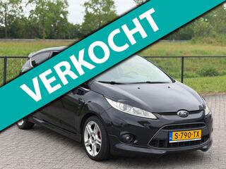 FORD FIESTA 1.4 Ghia+Airco+LeukeAuto