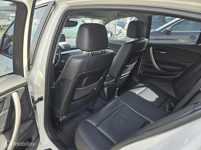 BMW 1-Serie 116i Business Line Ultimate Edition AUTOMAAT met  KETTING.