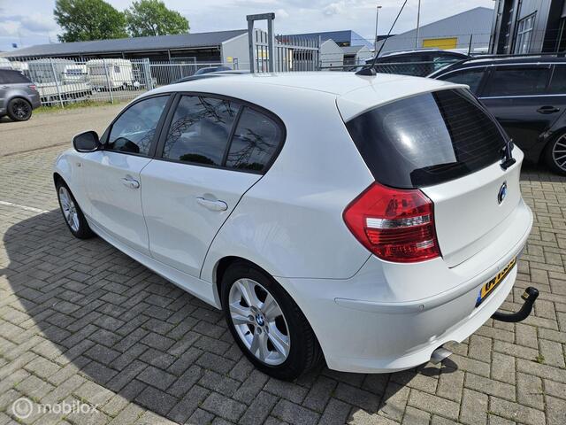 BMW 1-Serie 116i Business Line Ultimate Edition AUTOMAAT met  KETTING.