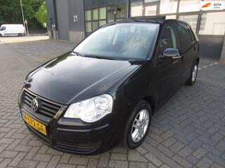 Volkswagen Polo (2002 - 2009)