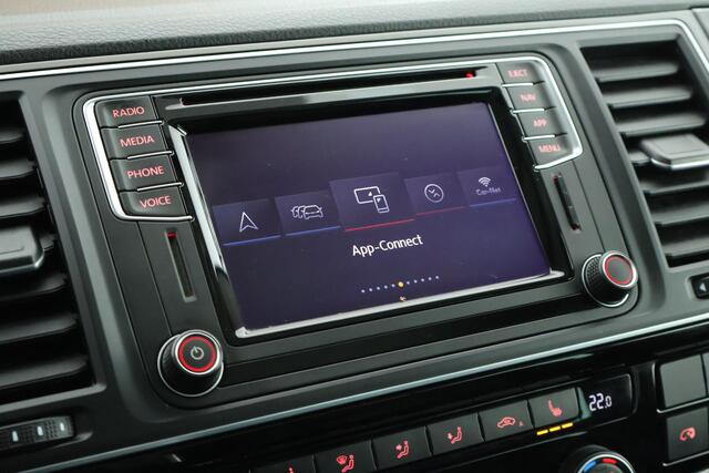 Volkswagen Transporter 2.0 TDI 204pk DSG L1H1 Caravelle Marge Trekhaak Leder Navigatie Led Koplampen ACC