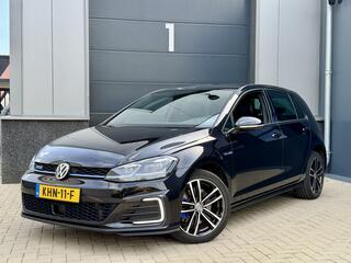 Volkswagen Golf VII