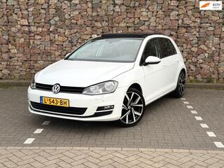 Volkswagen Golf VII