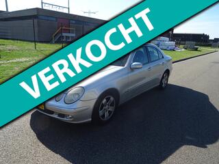 MERCEDES-BENZ E-KLASSE 240 Elegance