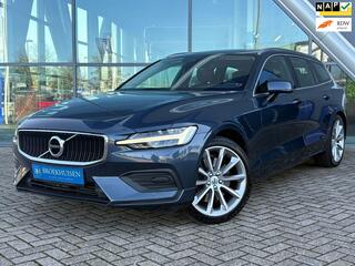 VOLVO V60 2.0 T5 Momentum 250pk Trekhaak / Bliss / Stuur-Stoel Verwarming