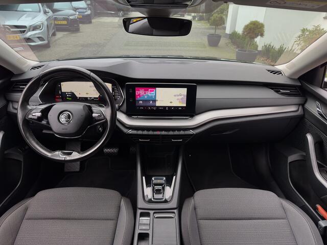 Skoda Octavia Combi 1.4 TSI AUT6 iV PHEV EDITION NAVI AIRCO DIGI-DASH APPLE-CARPLAY LED LMV PDC STE MODEL 