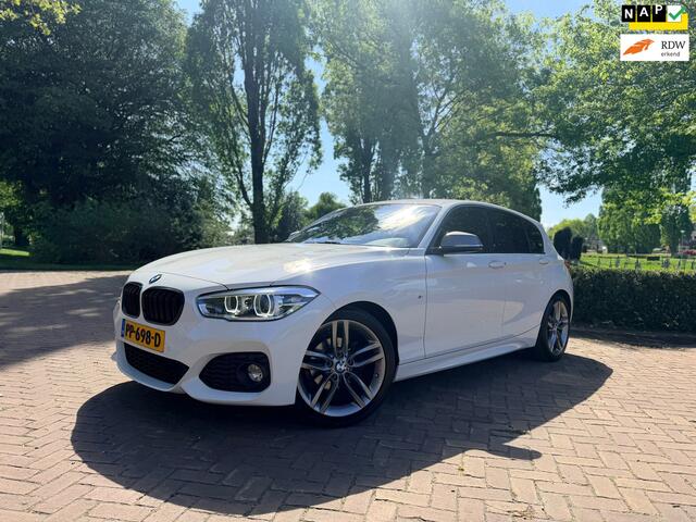 BMW 1-Serie 118i Executive M-Sport | Alcantara | Automaat | BMWLaser