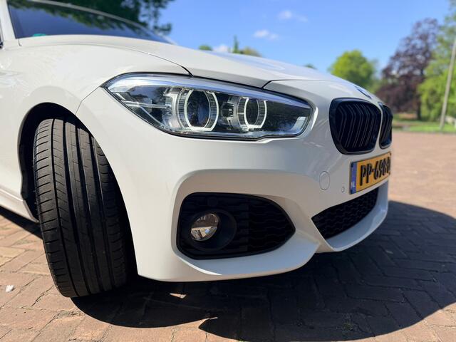 BMW 1-Serie 118i Executive M-Sport | Alcantara | Automaat | BMWLaser